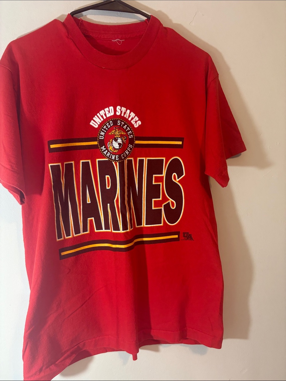 *VINTAGE* 1990s United States Marines Red Graphic Tee Ultimate Athletic VTG USA